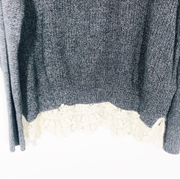 🔥SALE🔥 Pins & Needles dark gray sweater medium oversized - Picture 5 of 7